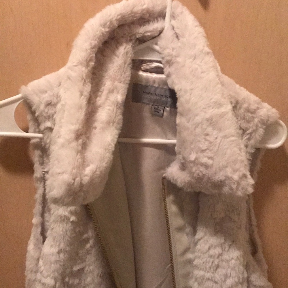 Fluffy long vest